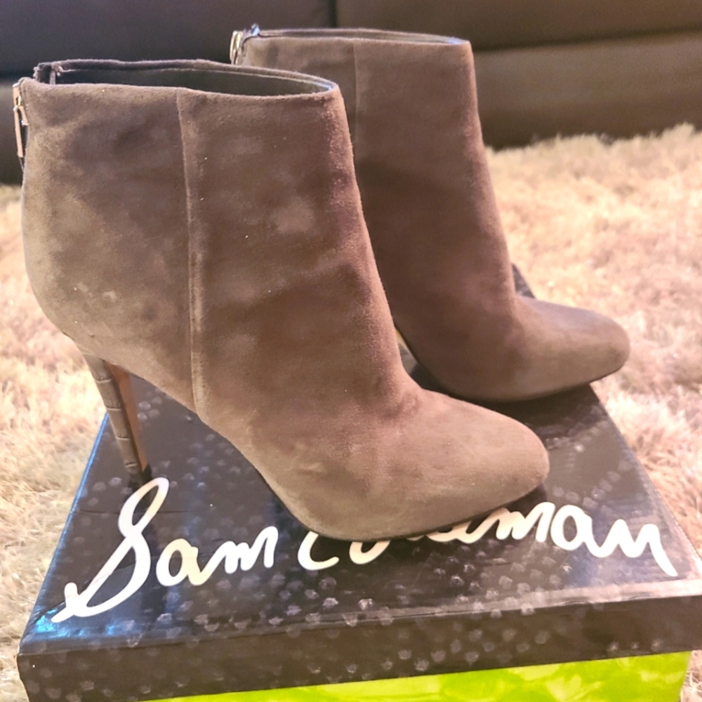 Sam Edelman Dk Gray suede booties